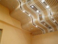 Реечные подвесные потолки- доступные подвесные потолки